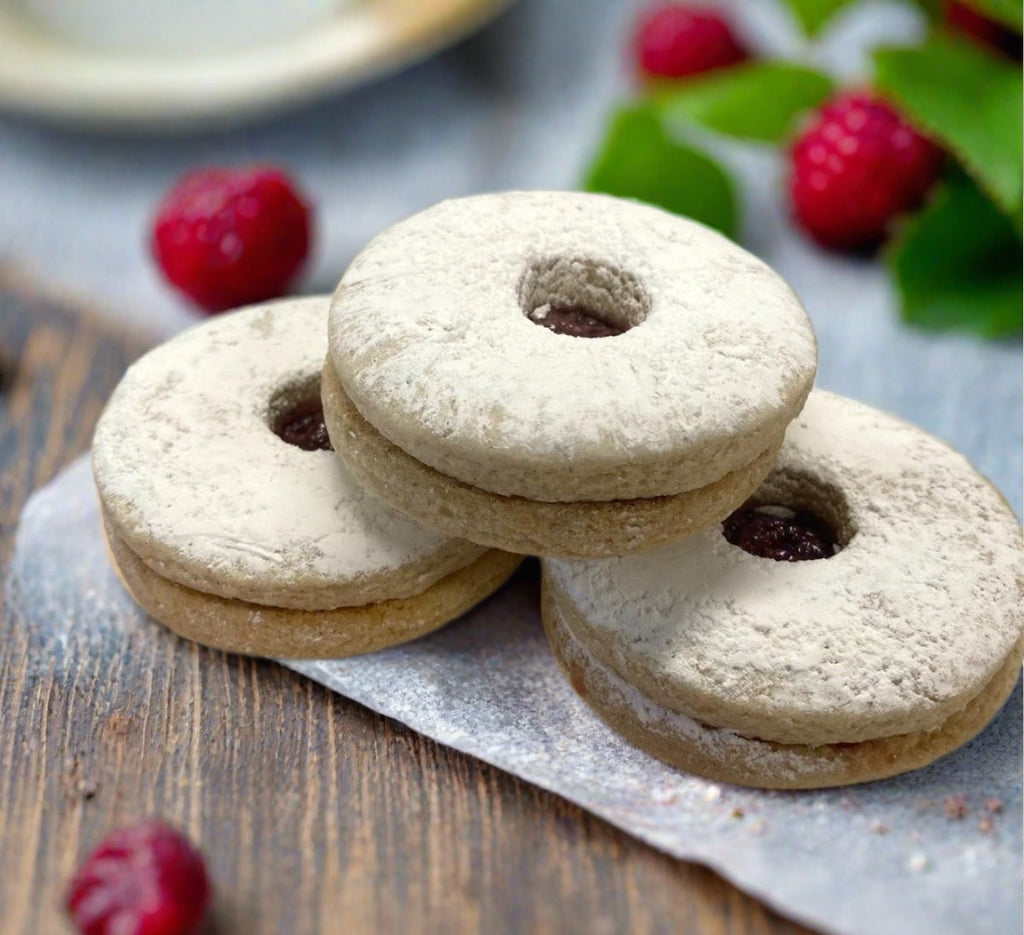 Gluten Free Linzer Cookies with rasberry